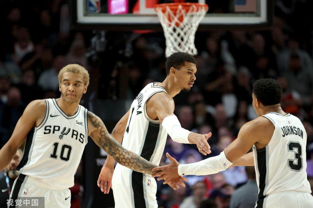 更受益于不 更受益于不