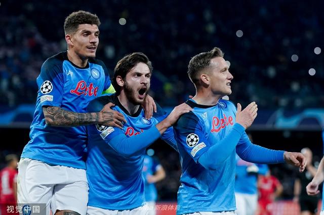 借助这一优 借助这一优