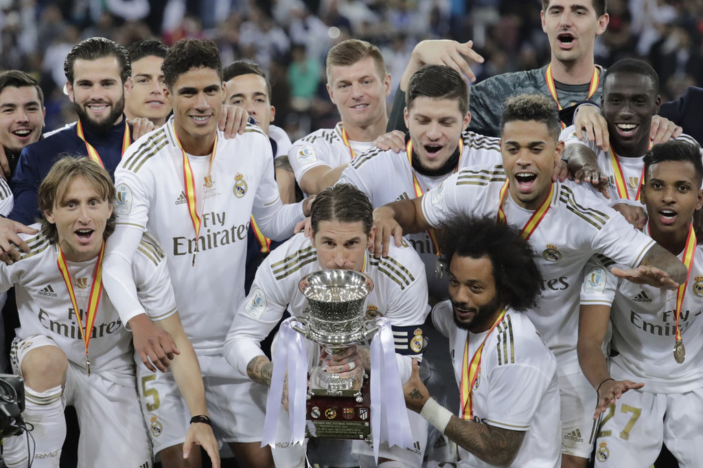 和欧冠奖杯 和欧冠奖杯