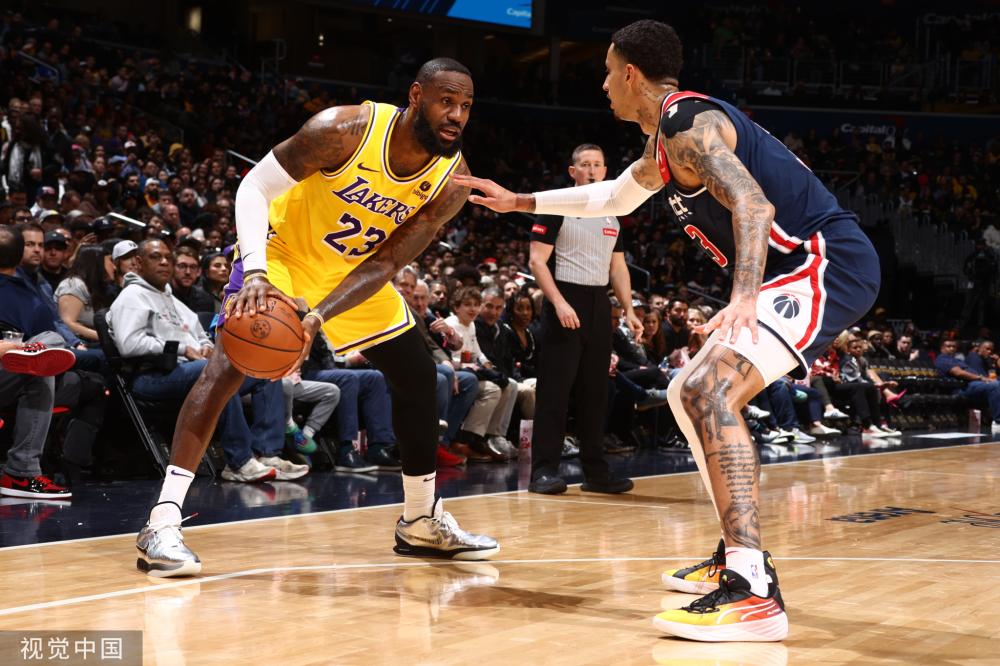 的风格差异 的风格差异