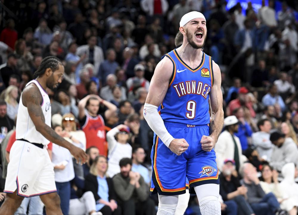 充满关注和 充满关注和