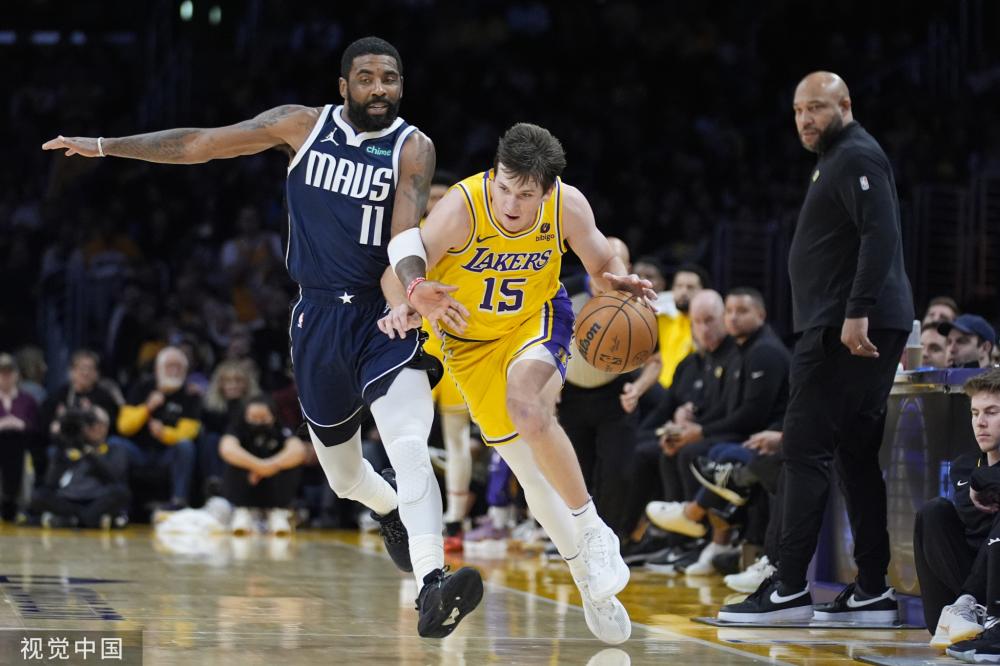 还是在底线 还是在底线