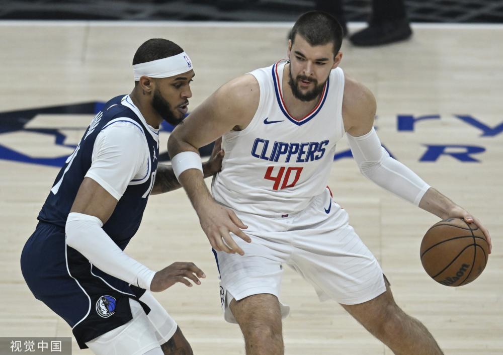 中保持冷静 中保持冷静