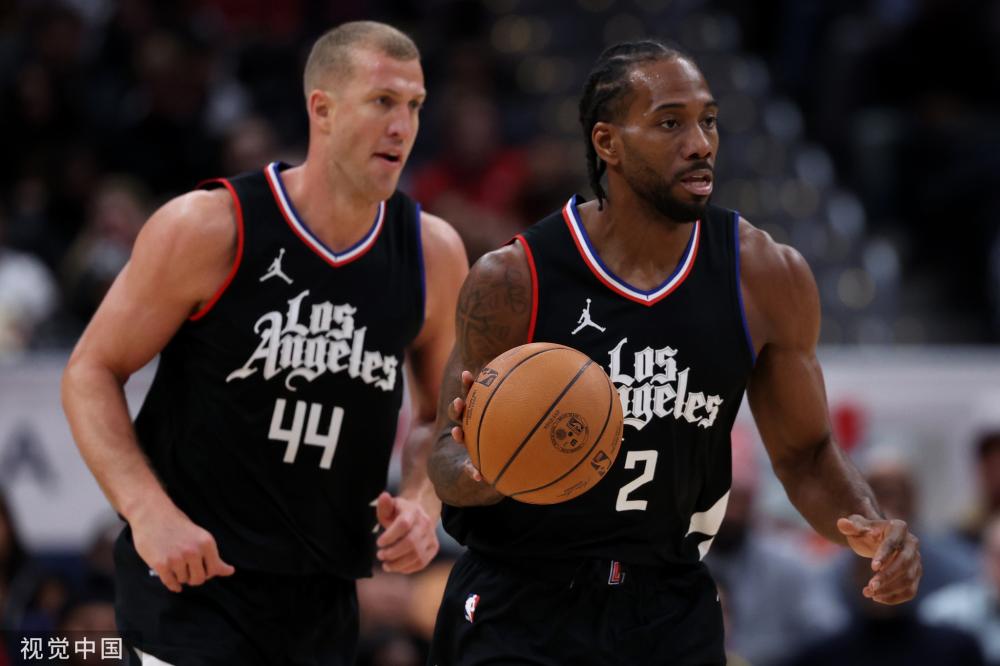 更突显了田 更突显了田