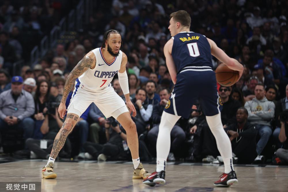 和6次助攻 和6次助攻