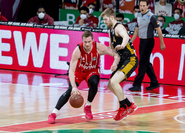 以他的速度 以他的速度